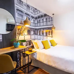 ** Hotel Presidente España